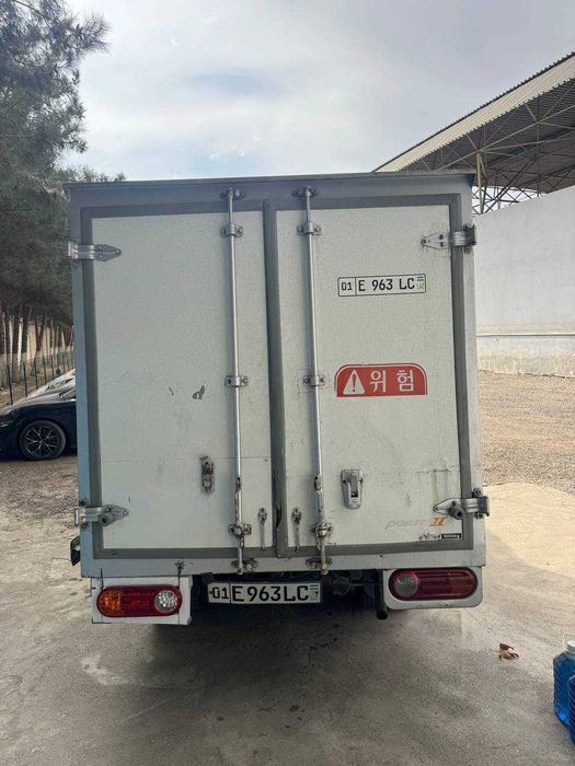 Sotiladi: Hyundai Porter 2 (2012 yil)