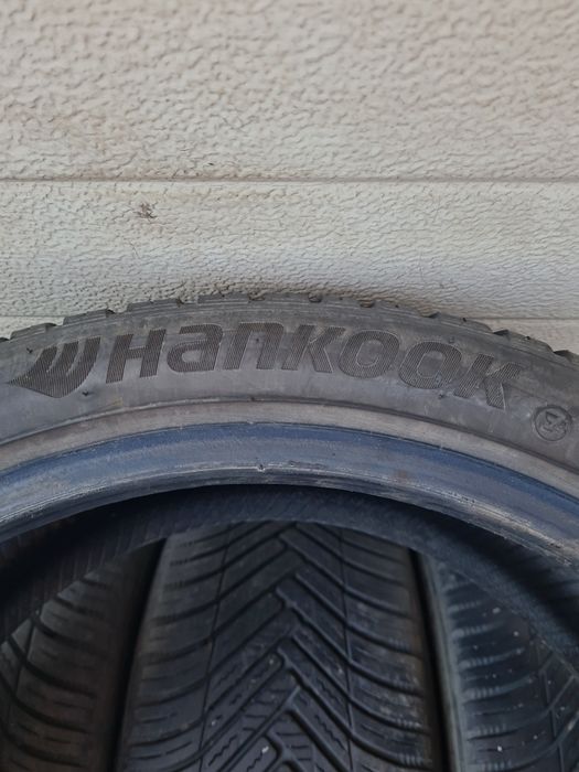 Всесезонни гуми 4 броя HANKOOK Kinergy 4S2 215 40 R17 дот 2723