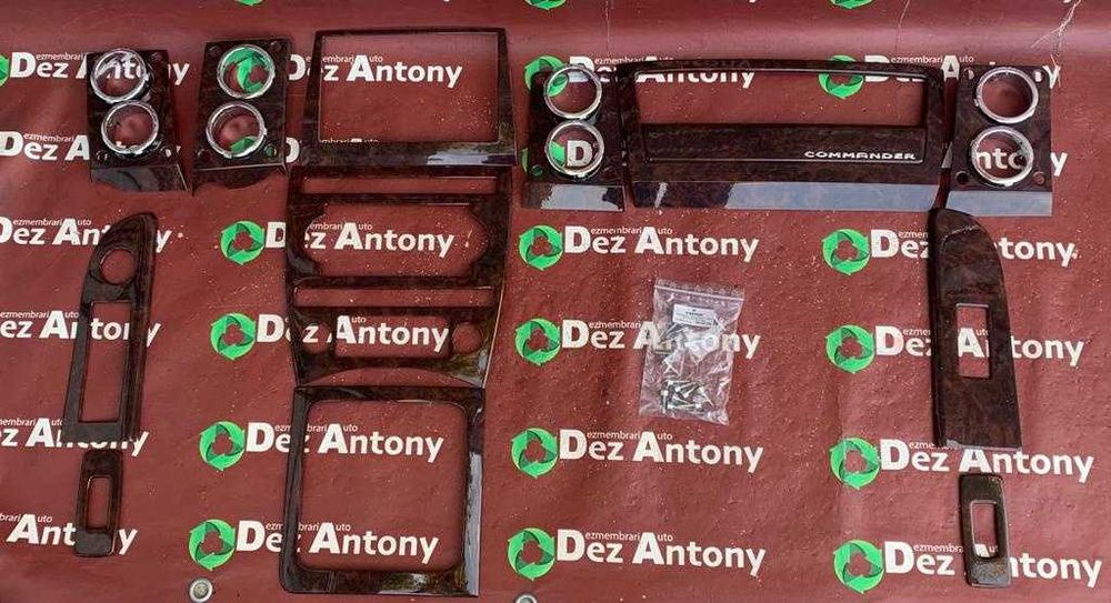Set Ornamente Interioare NOU ORIGINAL Jeep Commander