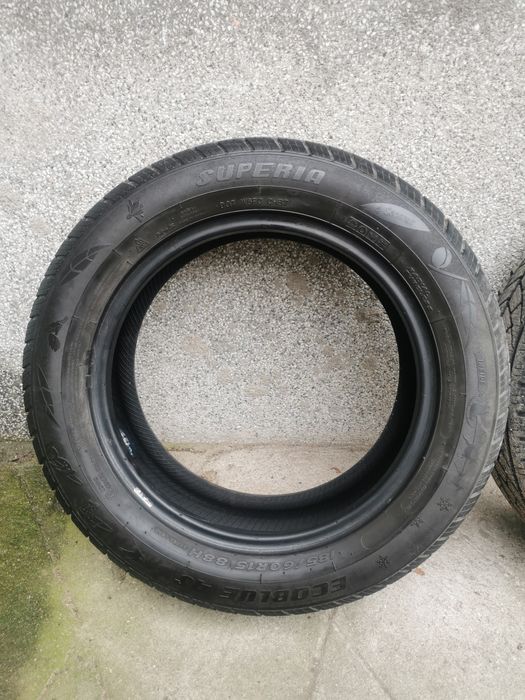 Гуми зимни 185 60 15