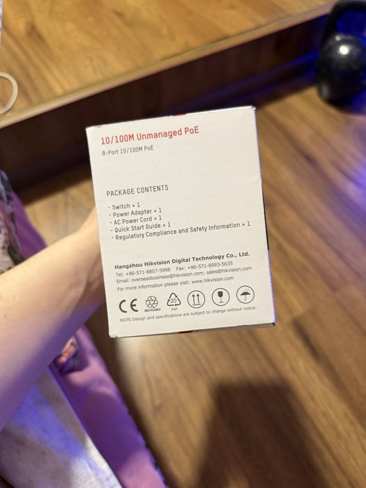 Продам Hikvision 10/100M Unmanaged PoE