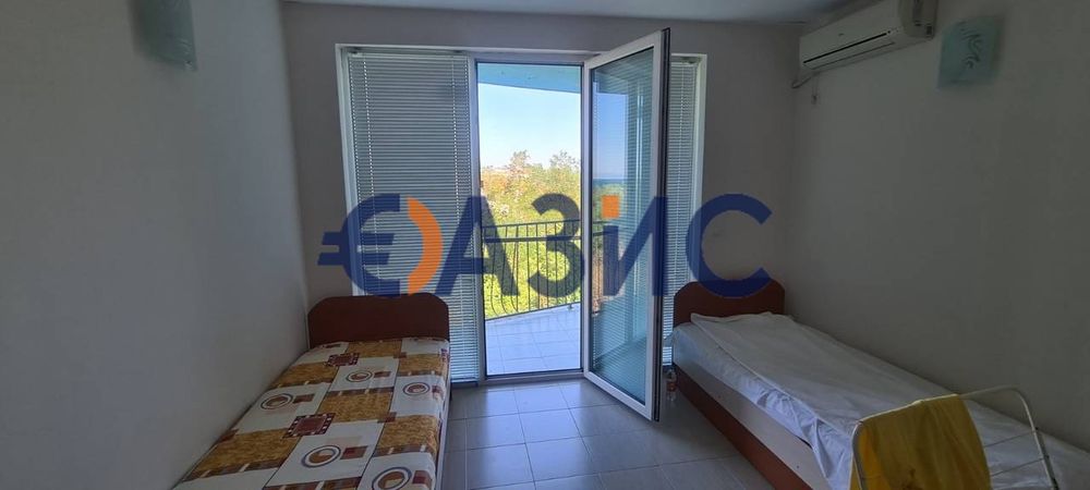 Продава се Тристаен апартамент в Черноморец - 100 кв.м за 1000 €/кв.м - Снимка #11