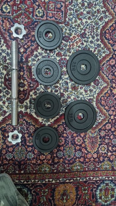 Продам гантель 10кг