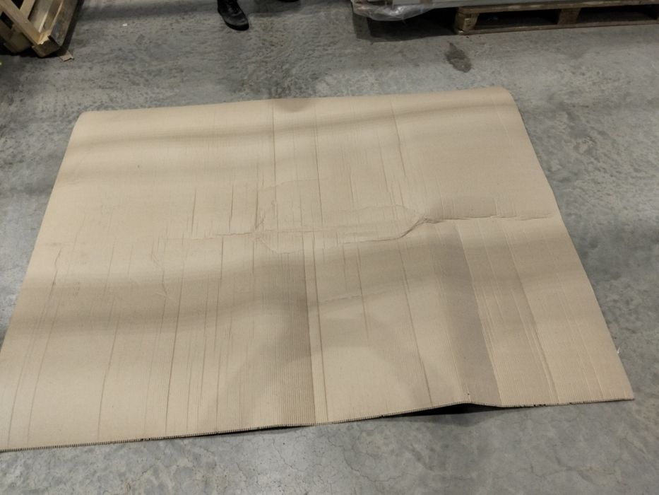 Листовой картон 200х155 см