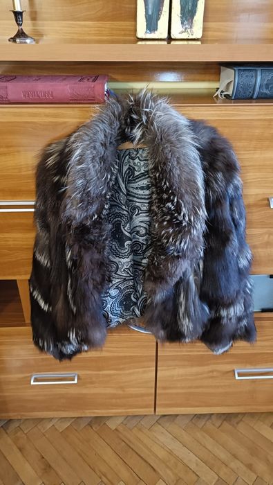 Haina blana vulpe siberiana calitate mare