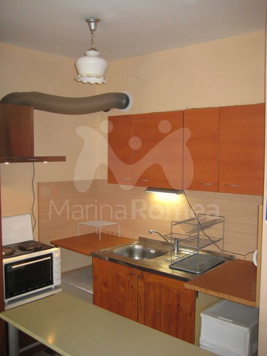 Дава се под наем Двустаен апартамент в Варна, Лятно кино Тракия - 52 кв.м за 300 € - Снимка #2