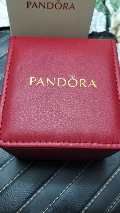 Часы "Pandora" новые