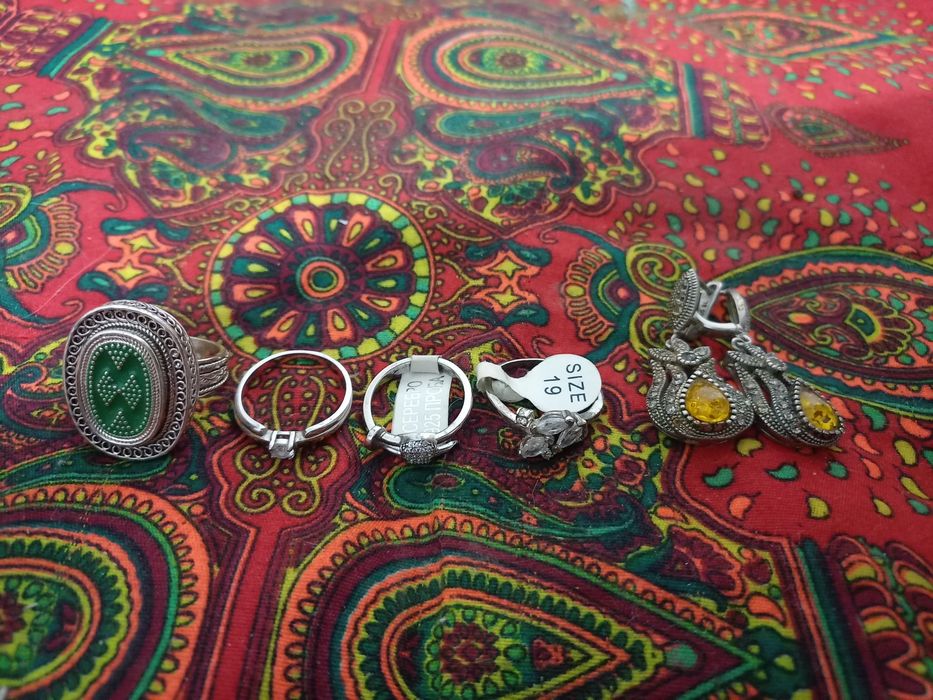 Продам новый серебренный набор