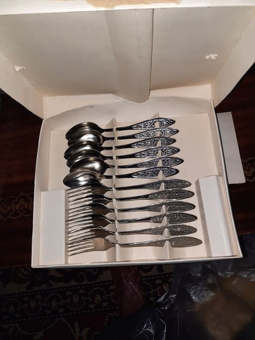 Подарочный набор ложек, вилок