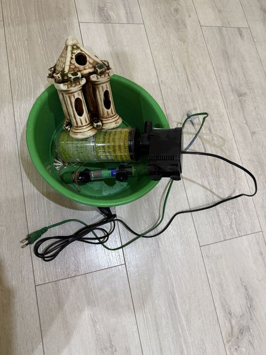 Срочно продам авкариум + тумбачка