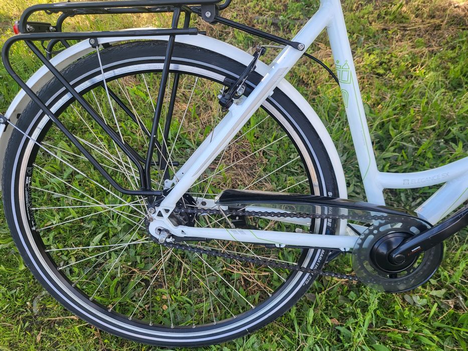 Bicicleta dama marca Stevens,roti pe 28 inch