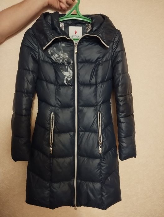 Куртка до колена 42 разм.