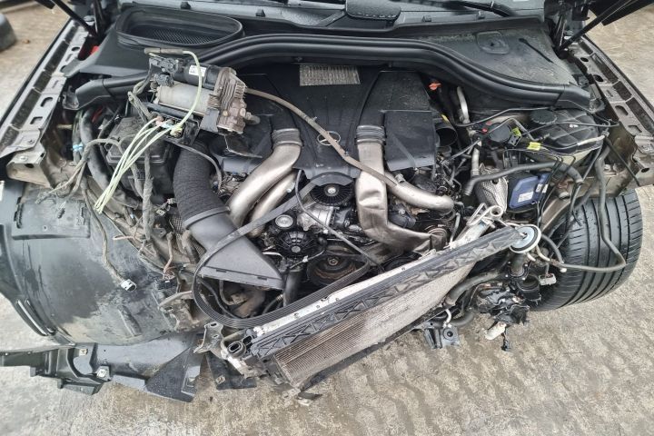 Fata de usa stanga fata Mercedes-Benz GL-Class X166 [2012 - 2015] 4.7