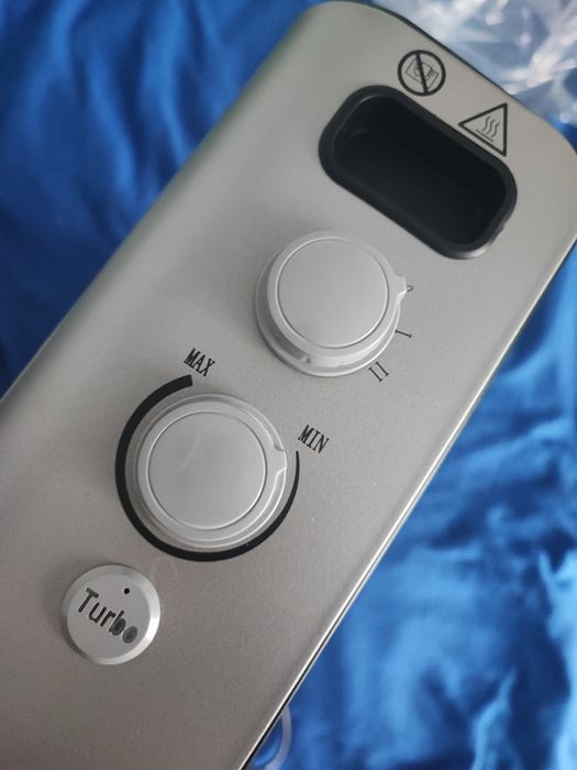 Calorifer electric de podea Tesy