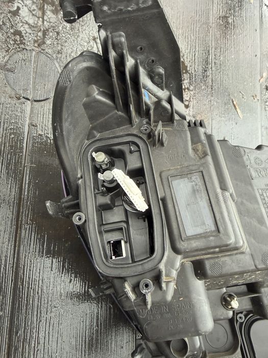 Faruri Renault Megane 4 facelift 2022