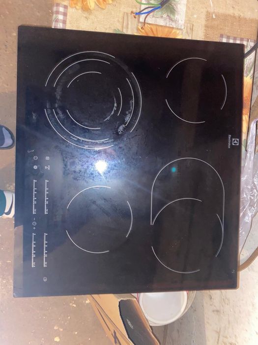 Plita vitroceramica Electrolux
