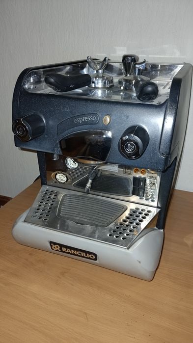 Кофемашина и Кофемолка  RANCILIO