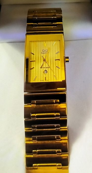 Ceas Auriu de calitate