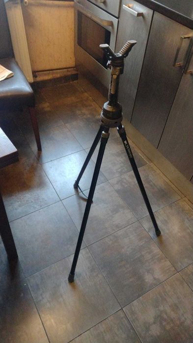 tripod vanatoare Primos + husa transport