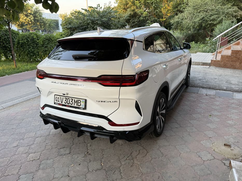 BYD Song Plus Champion DM-i Hybrid (150km) official