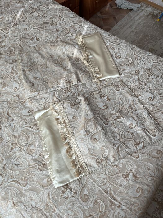 Покрывало с наволочками