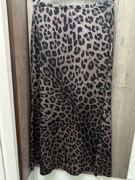 Продам женскую одежду