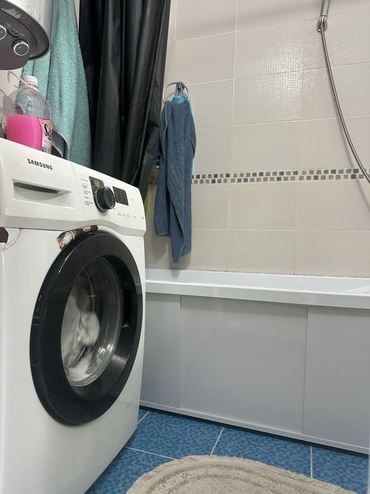 Продам стиральную машину