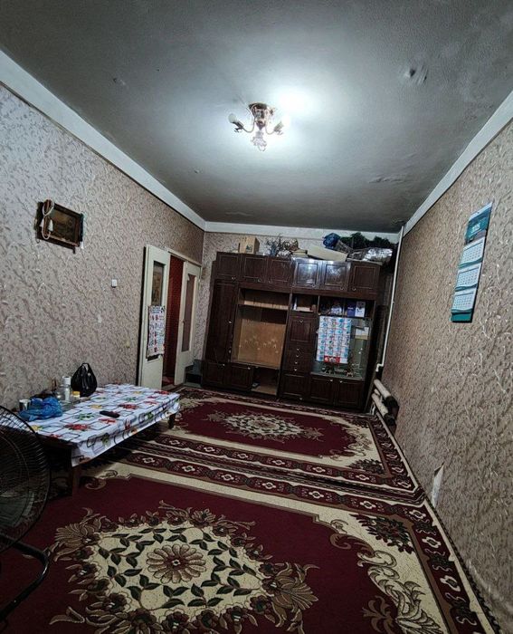 Срочно сотилади Сергели дустлик 1. 2/3/5 . Без ремонт 2×6 балкон макта