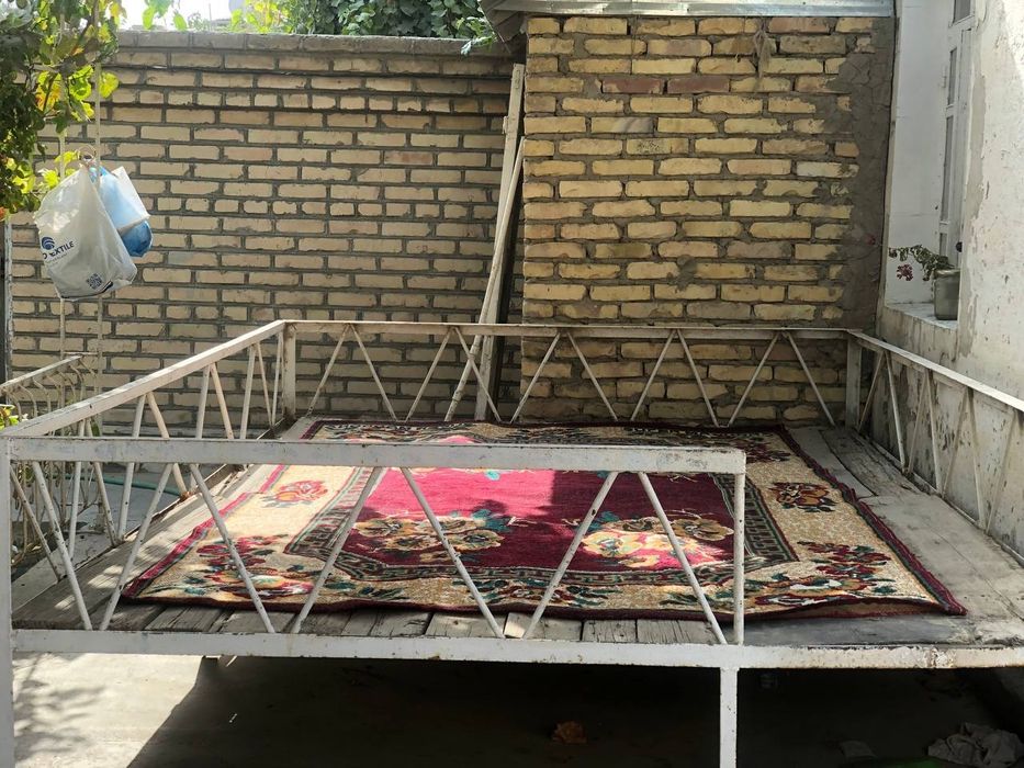 Тапчан сотилади тезда