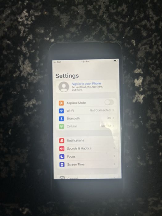 Vând iPhone 8 64gb