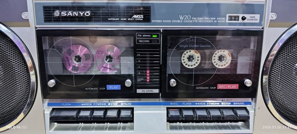 Sanyo M-W20K в хорошем состоянии,звучание отличное