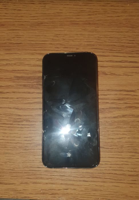 Iphone 12 pro max vând sau schimb