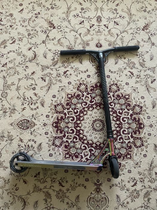 трюковой самокат