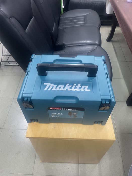 Акумолаторна машина за рязане на шпилки makita dsc102zj 18v
