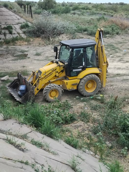 Экскаватор Погрусчик Три в одном