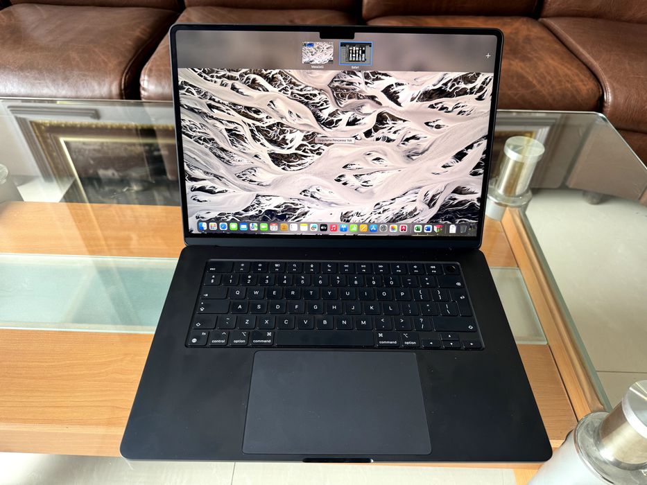 Mac book air 15 m2 512GB