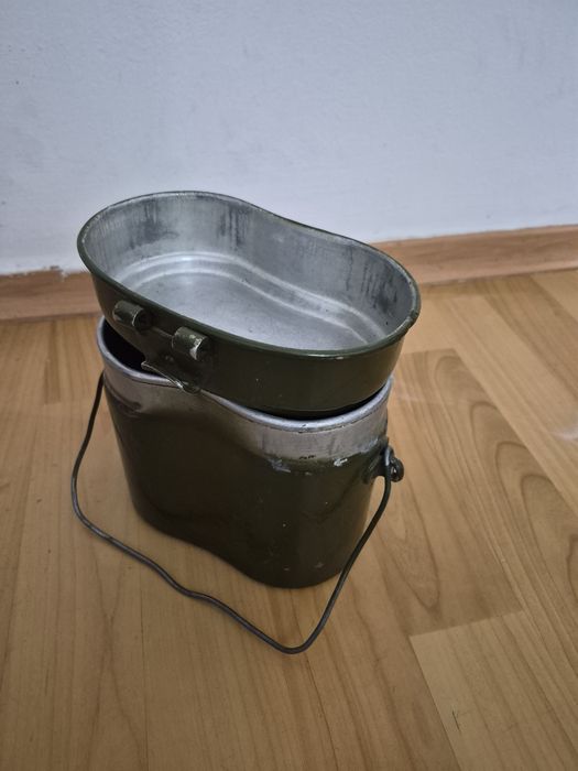 Военный кателок..