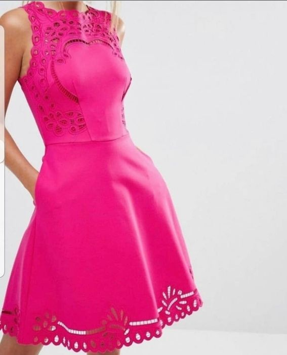 Страхотна розова рокля Ted Baker