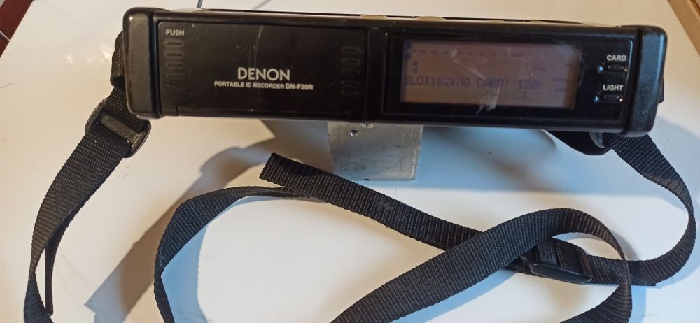 Recorder audio Denon DNF20R precum tascam zoom