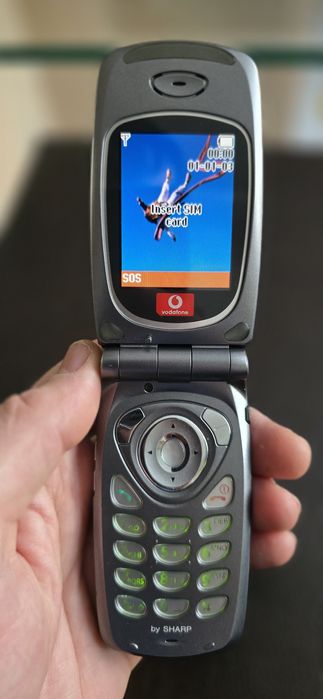 Telefon Colectie: Sharp GX10
An lansare: 2003

Aspect: 9/10

Functional: 10/10

Liber de retea

Vine insotit de baterie originala

Nu dețin i