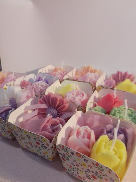 Свечи, боксы к 8 марта