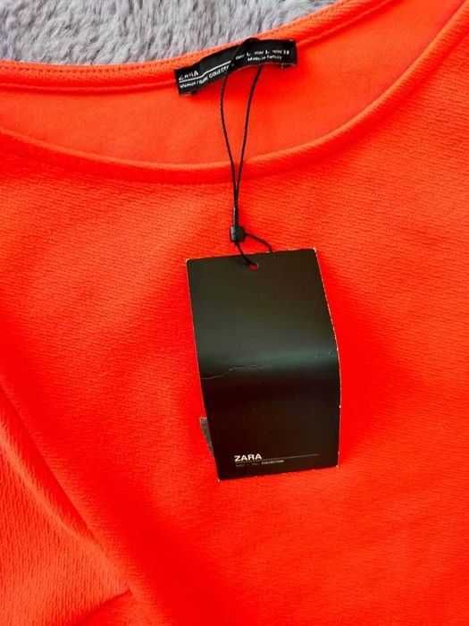 Rochie Zara nouă cu mâneci fluture