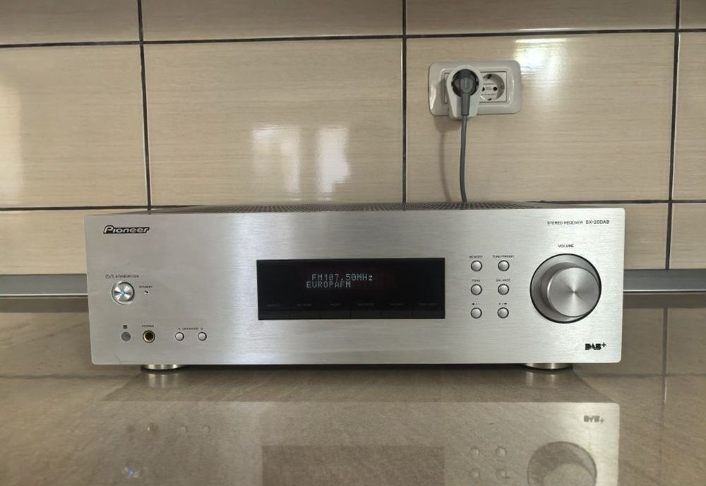 Amplificator Pioneer SX 20DAB S statie