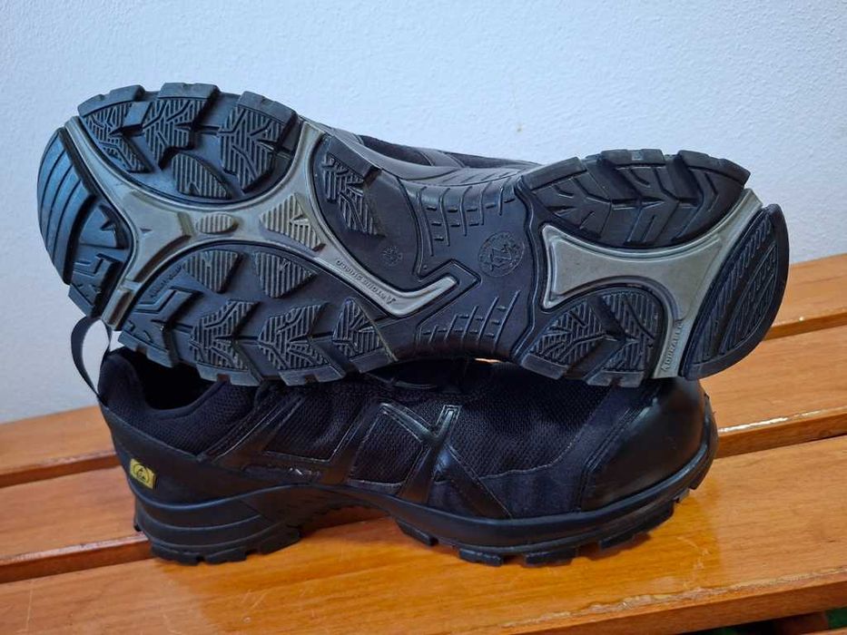 Pantofi Haix black eagle  40.1 low marimea 46 si 48