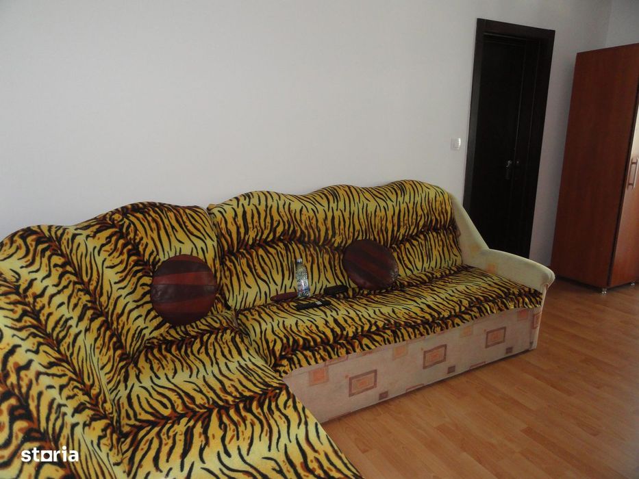 Apartament 1 camera, etaj 2, renovat, centrala pe gaz, complet mobilat