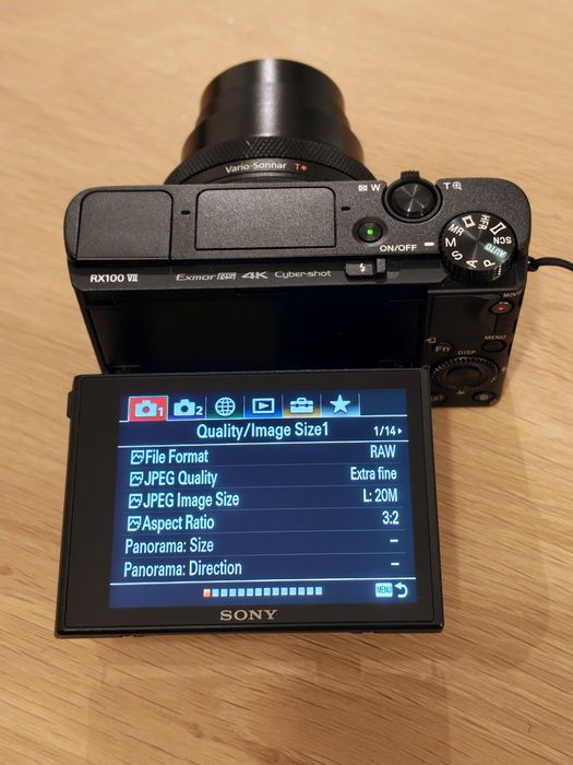 Sony RX100 Mark VII 20.2MP 4K
