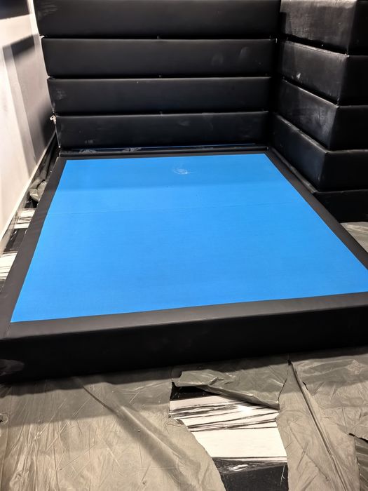 Спалня с табла , гръб с матрак мемори пяна+ две нощни шкафчета