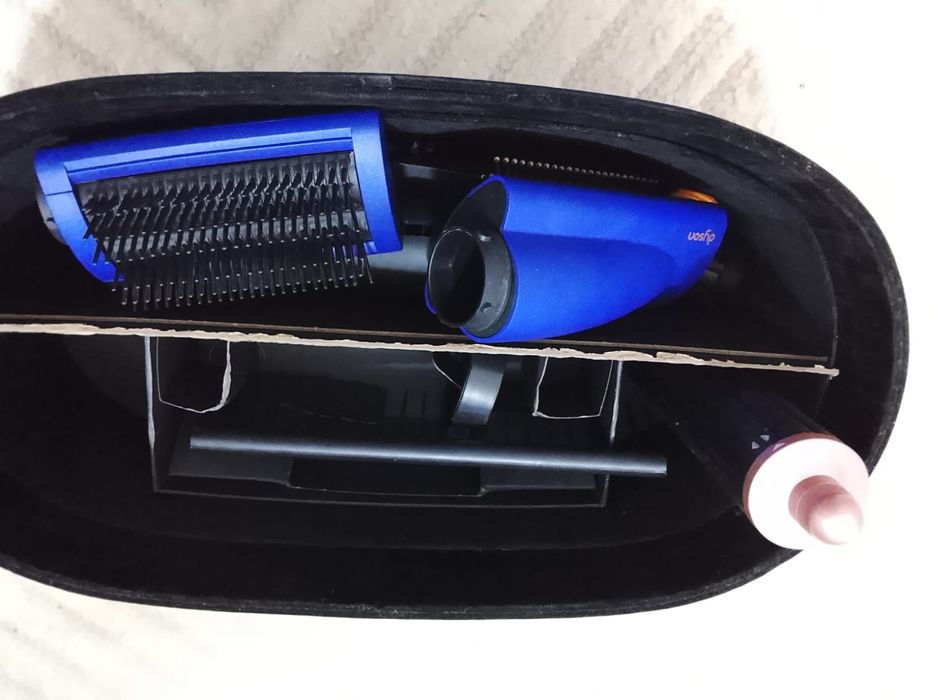 Dyson в хорошем состоянии