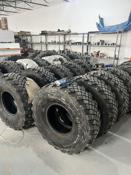 Шины от вездехода КАМАЗ 425/85/R21