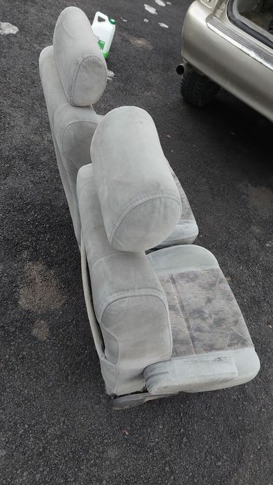 Продам сидений на авто